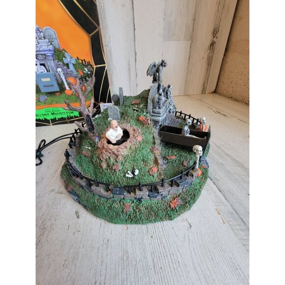 Lemax hillside mausoleum spooky town Halloween animated village - Picture 6 of 11